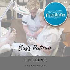 manicure pedicure opleiding